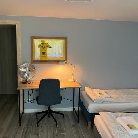 Apartel Piaseczno Piaseczno  Exteriör bild