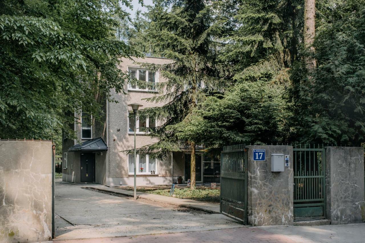 Apartel Piaseczno Piaseczno  Exteriör bild