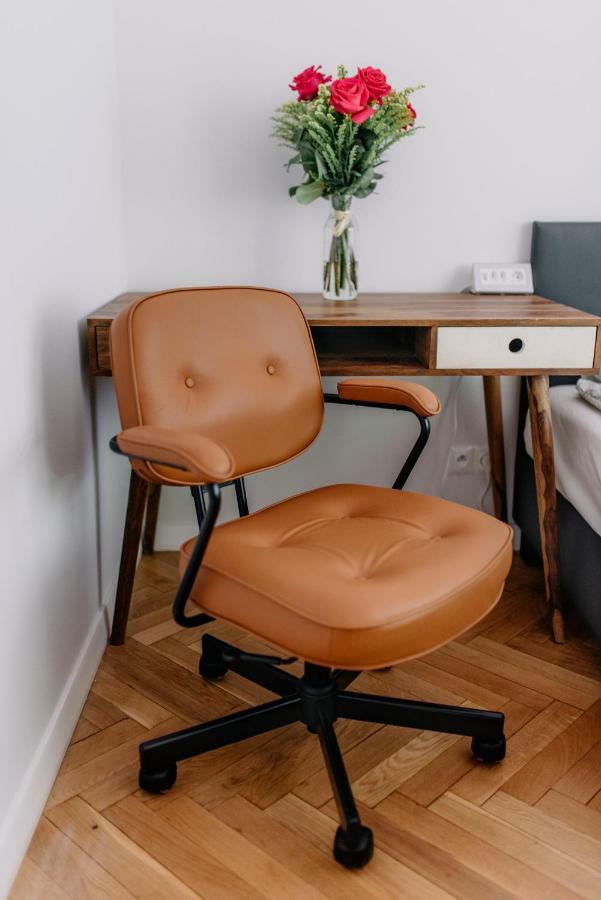 Apartel Piaseczno Piaseczno  Exteriör bild